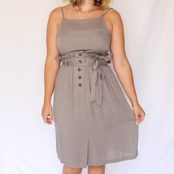SOLD OUT Tie Waist Midi Dress - Picture 4 of 5
